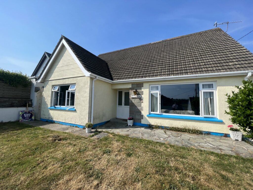 The Ridgeway, Saundersfoot, Pembrokeshire, SA69 9LN