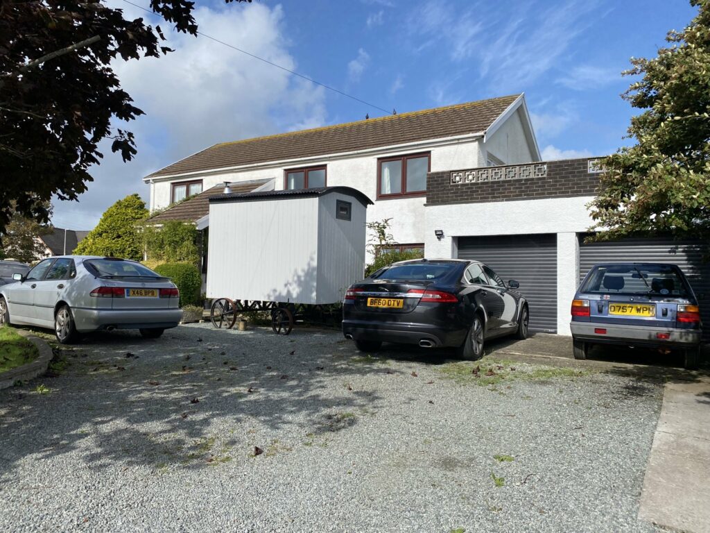 Gorsewood Drive, Hakin, Milford Haven, Pembrokeshire, SA73 3EP