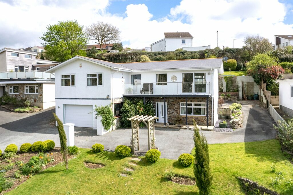 Neyland Vale, Neyland, Milford Haven, Pembrokeshire, SA73 1QP