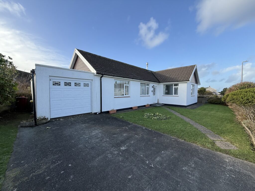 Castle View, Simpson Cross, Haverfordwest, Pembrokeshire, SA62 6EN