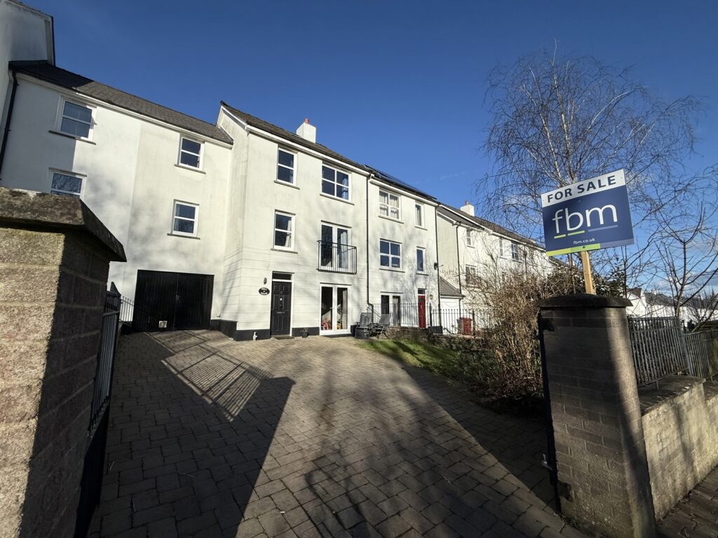 Kensington Gardens, Haverfordwest, Pembrokeshire, SA61 2RL