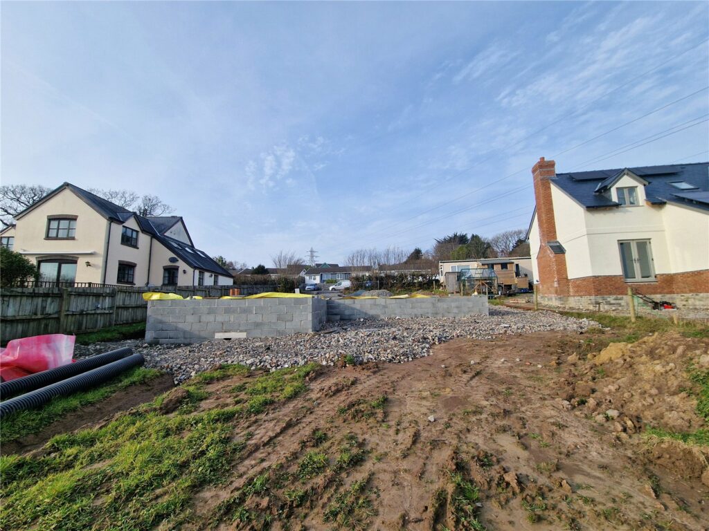 Cosheston, Pembroke Dock, Pembrokeshire, SA72 4UG