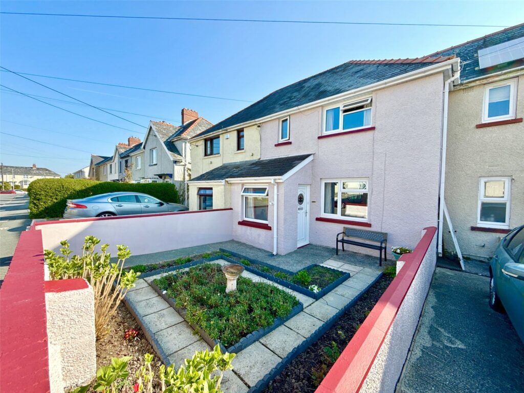 Portfield Avenue, Haverfordwest, Pembrokeshire, SA61 1EG