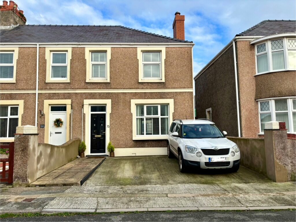 Stratford Road, Milford Haven, Pembrokeshire, SA73 2JD
