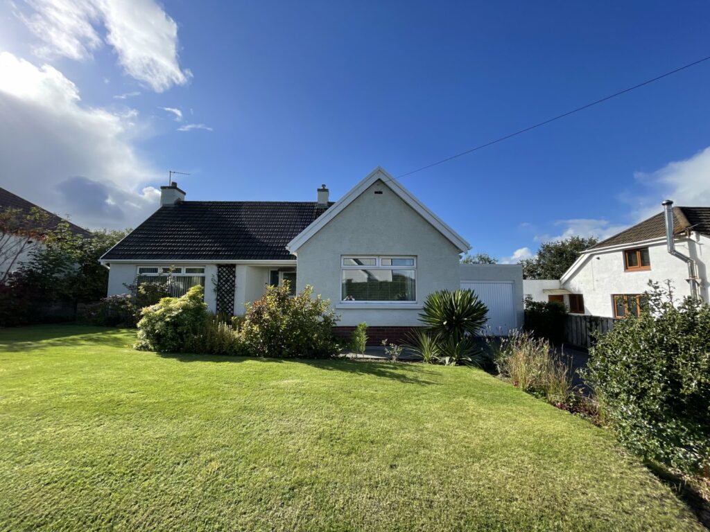 Broadfield Hill, Saundersfoot, Pembrokeshire, SA69 9PA