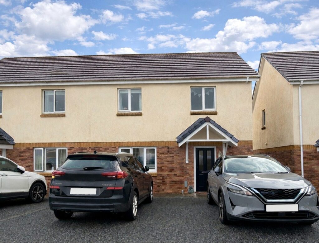 Cedar Terrace, Steynton, Milford Haven, Pembrokeshire, SA73 1EX