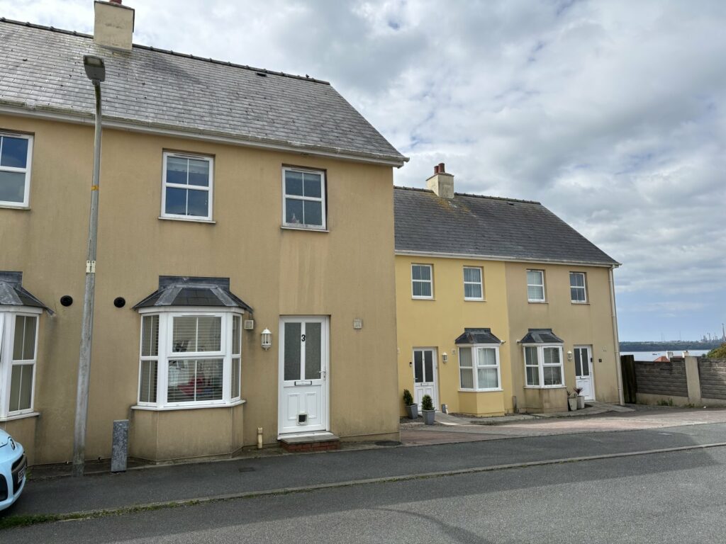 Victoria Court, Neyland, Milford Haven, Pembrokeshire, SA73 1PT