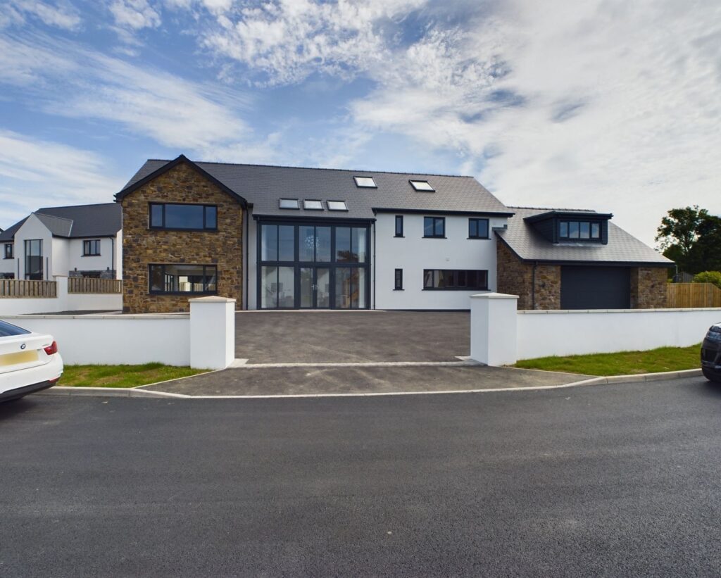 Ashmoor Gardens, Houghton, Milford Haven, Pembrokeshire, SA73 1PQ