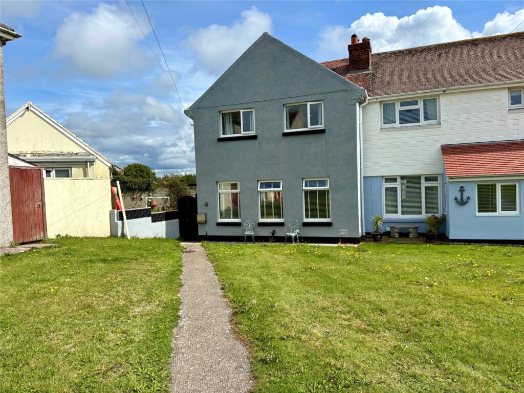 Picton Close, Hakin, Milford Haven, Pembrokeshire, SA73 3EL