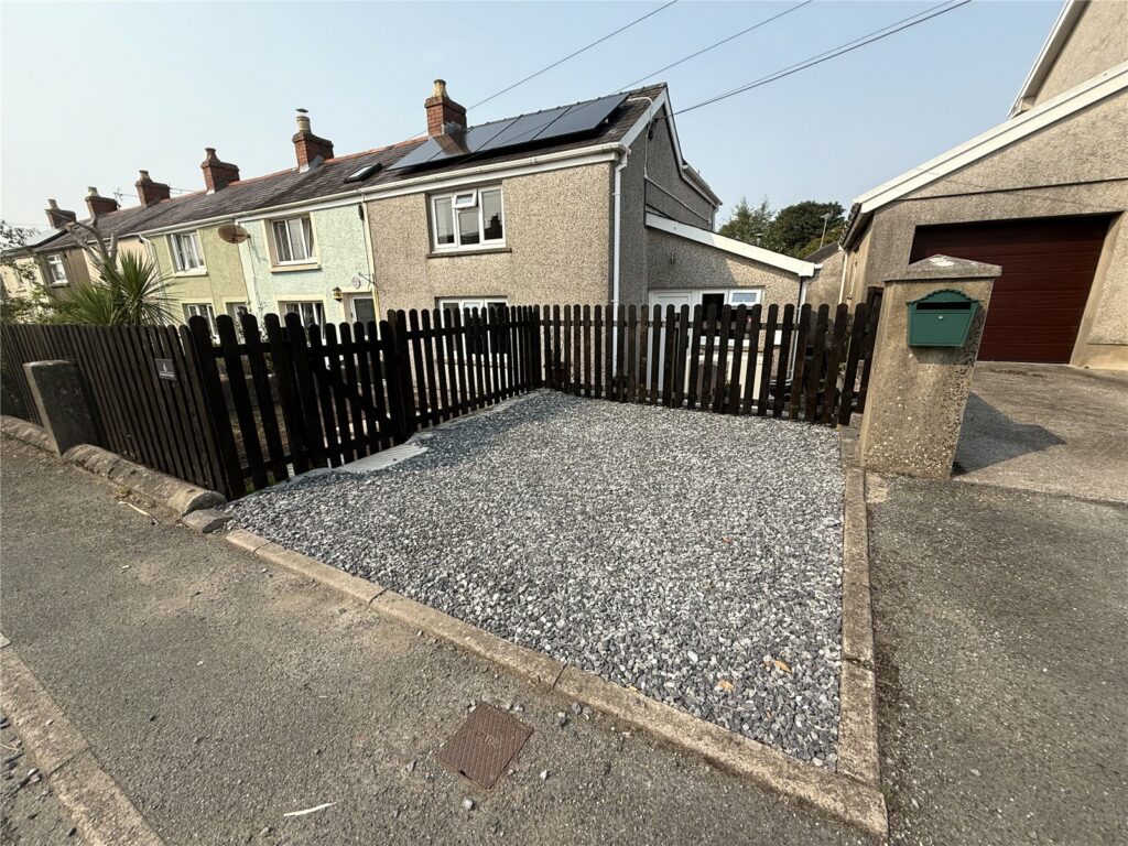 Broadmoor, Kilgetty, Pembrokeshire, SA68 0RJ