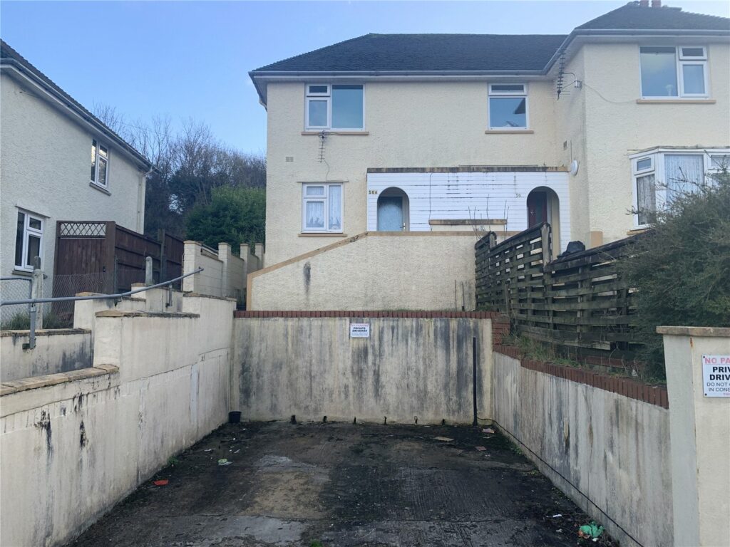 St. Teilos Road, Pembroke Dock, Pembrokeshire, SA72 6LJ