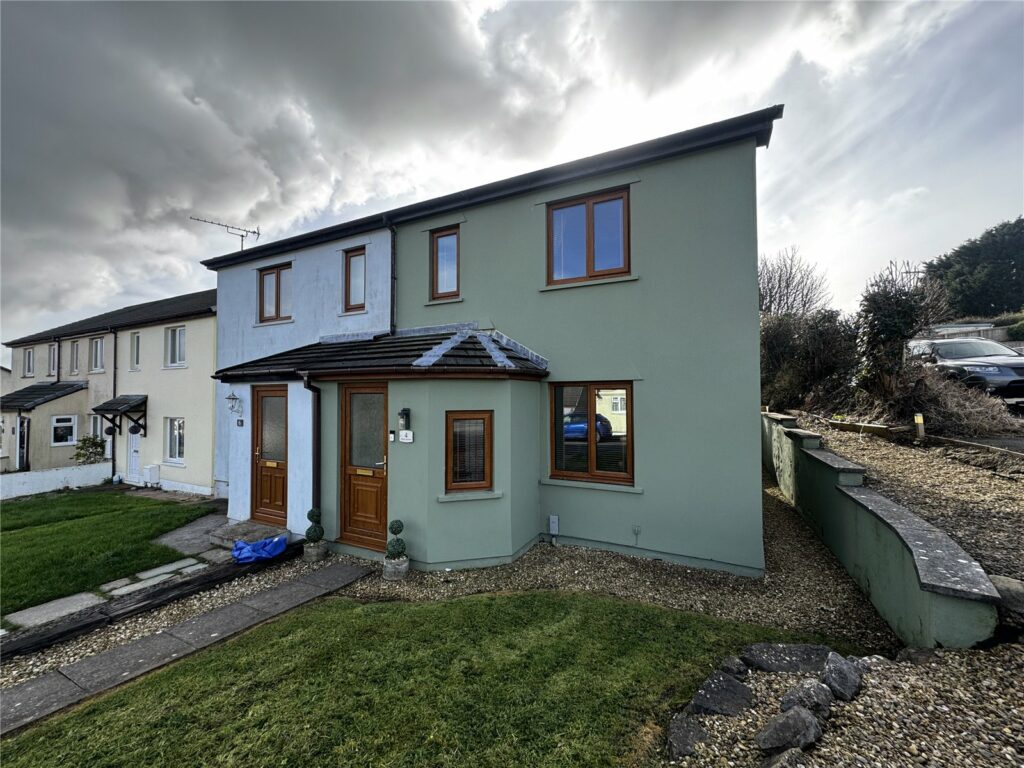 School Gardens, Pennar, Pembroke Dock, Pembrokeshire, SA72 6SS