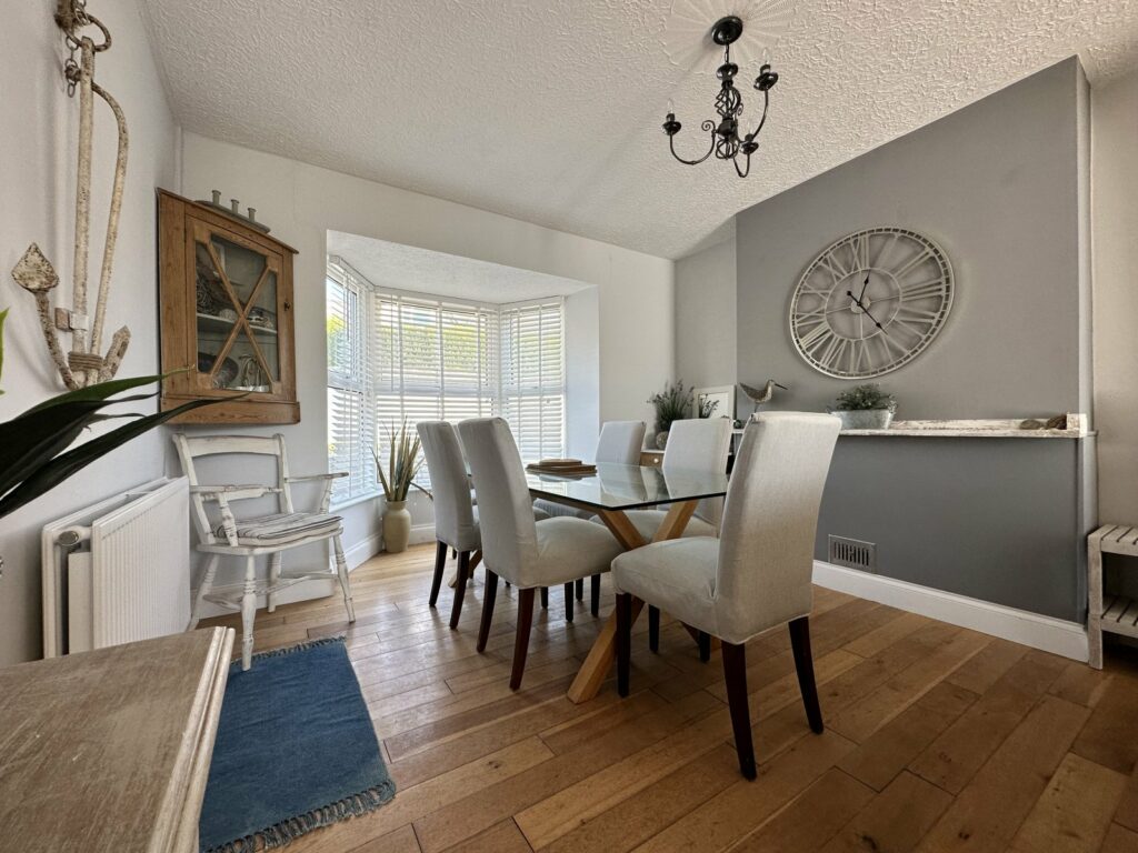 The Ridgeway, Saundersfoot, Pembrokeshire, SA69 9LN