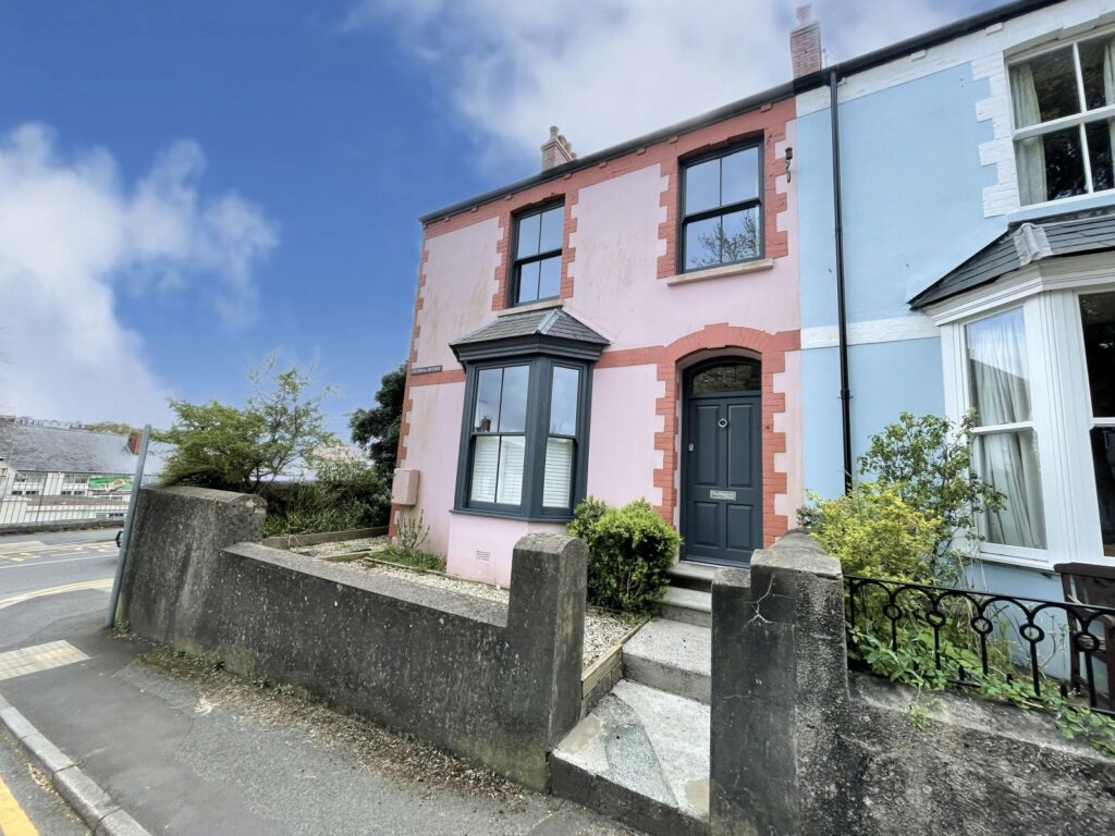 Greenhill Avenue, Tenby, Pembrokeshire, SA70 7LB