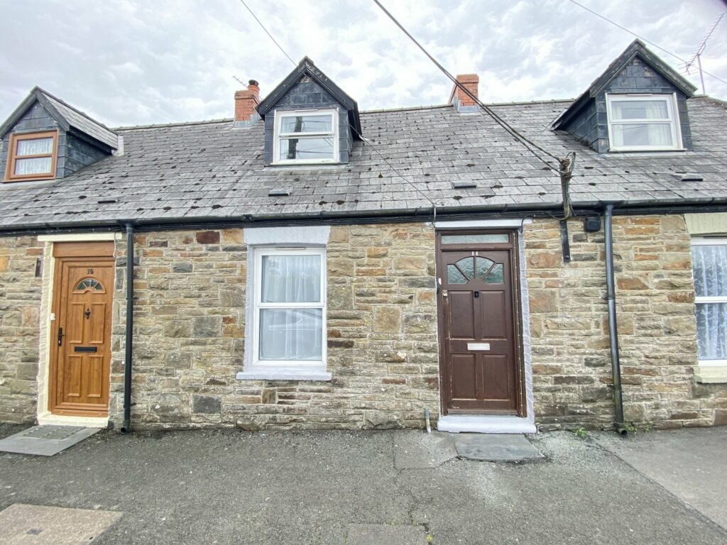 Velfrey Road, Whitland, Carmarthenshire, SA34 0QS