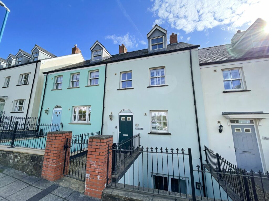 Milford Street, Saundersfoot, Pembrokeshire, SA69 9EP