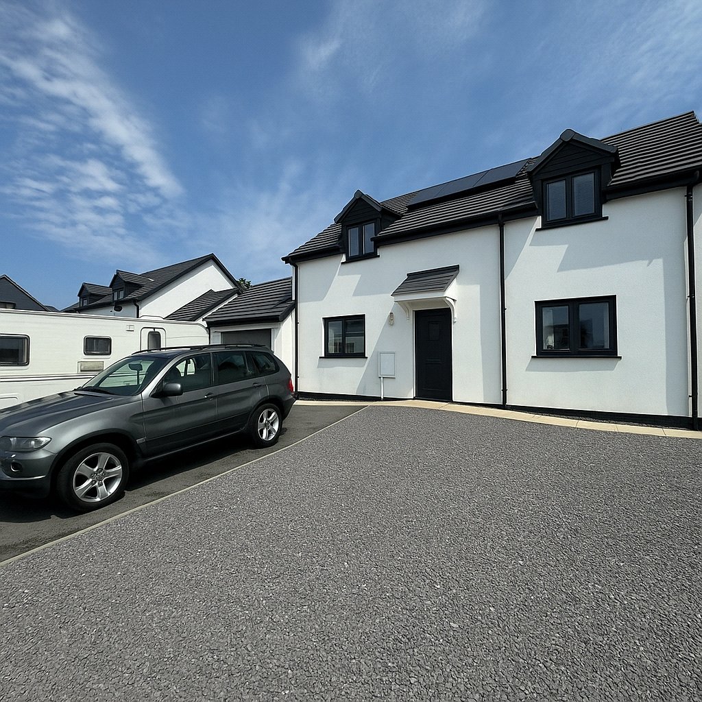 Reynalton, Kilgetty, Pembrokeshire, SA68 0PE