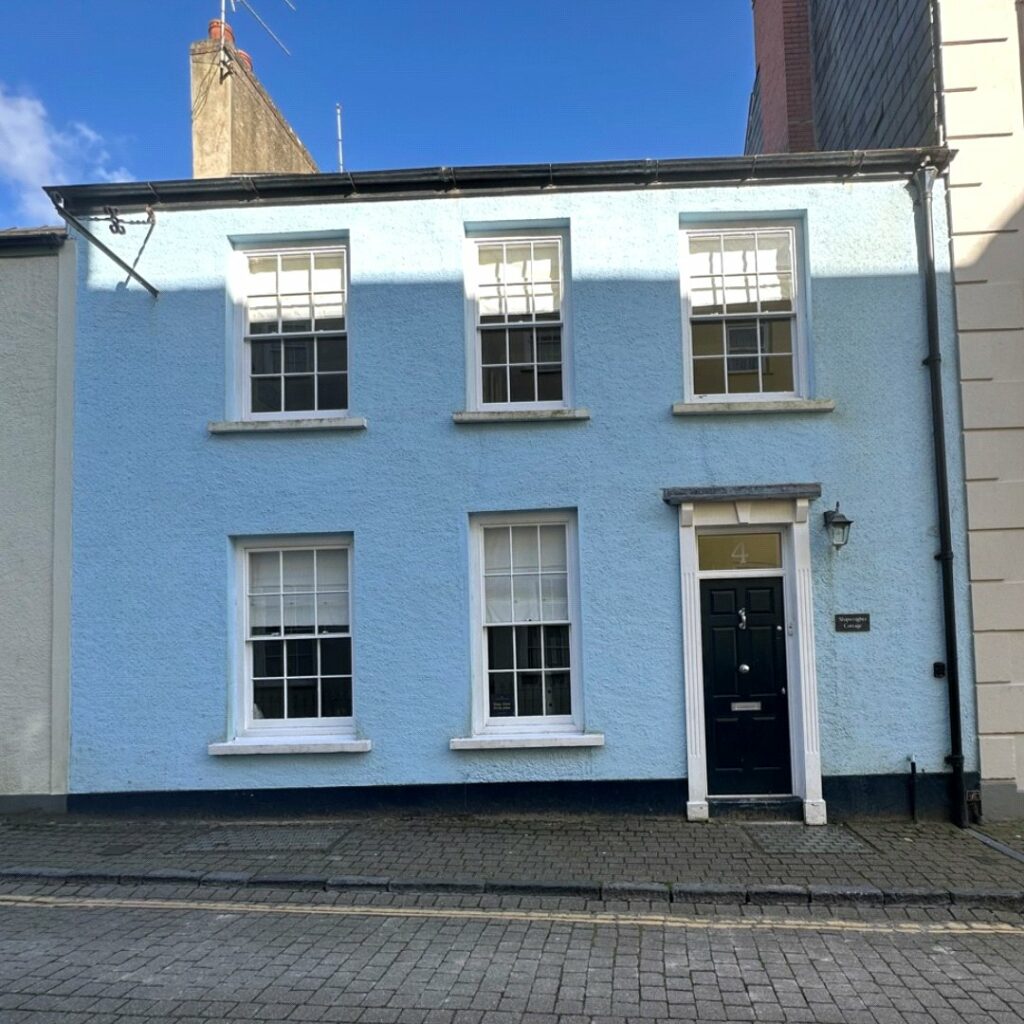 St. Marys Street, Tenby, Pembrokeshire, SA70 7HN