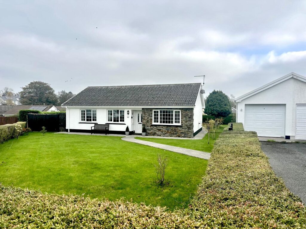 Sentence Gardens, Templeton, Narberth, Pembrokeshire, SA67 8SY