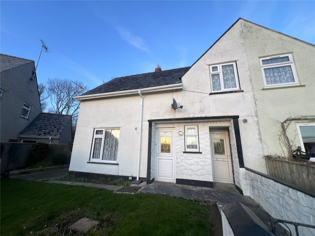 Knowling Mead, Tenby, Pembrokeshire, SA70 8EB